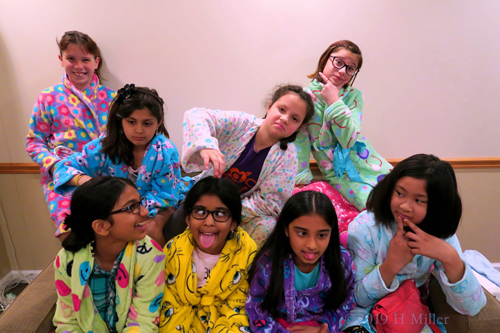 Goofy Faces And Smiles! Fun Spa Day Goofy Faces And Smiles! Fun Spa Day