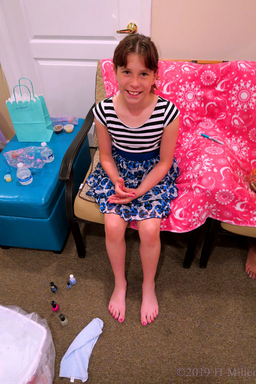 Girls Spa Party Guest Loves Her Kids Pedicure!