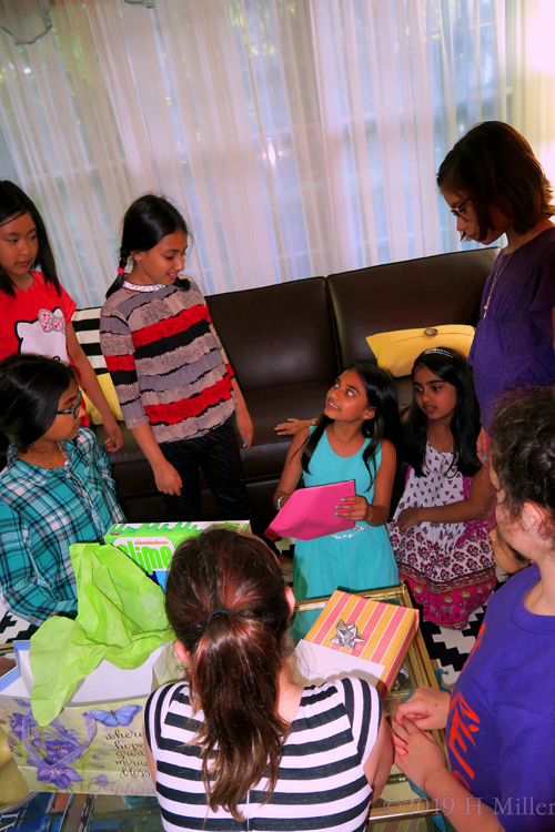 So Sweet! Nidhi Opens Presents From Her Birthday Guests
