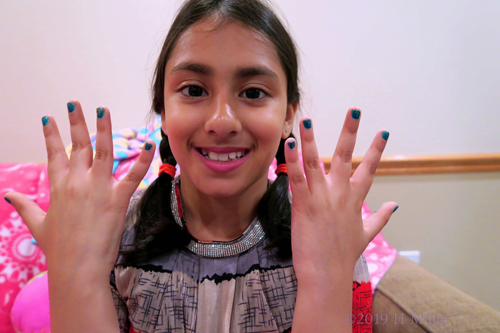 Yes For A Perfect Girls Manicure! Yes For A Perfect Girls Manicure!