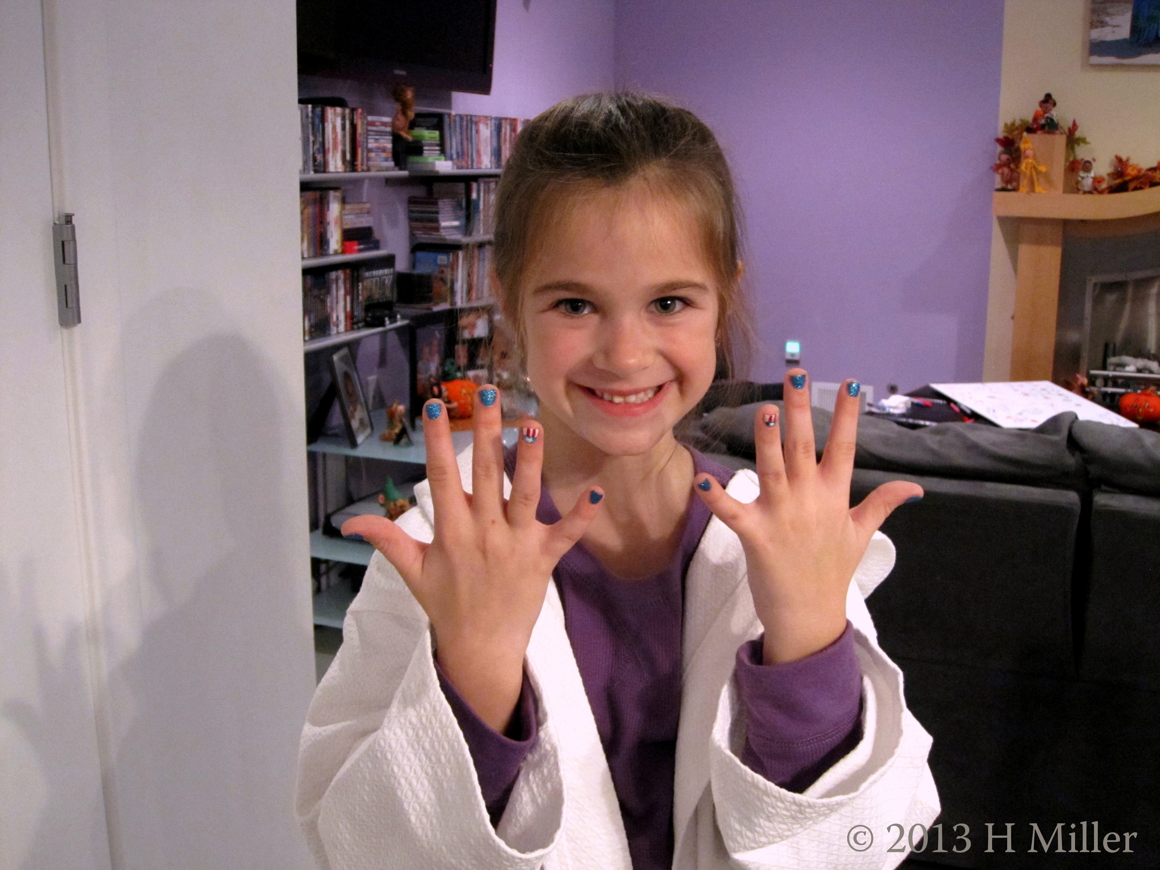 Happy Owner Of American Flag Nail Art Happy Owner Of American Flag Nail Art