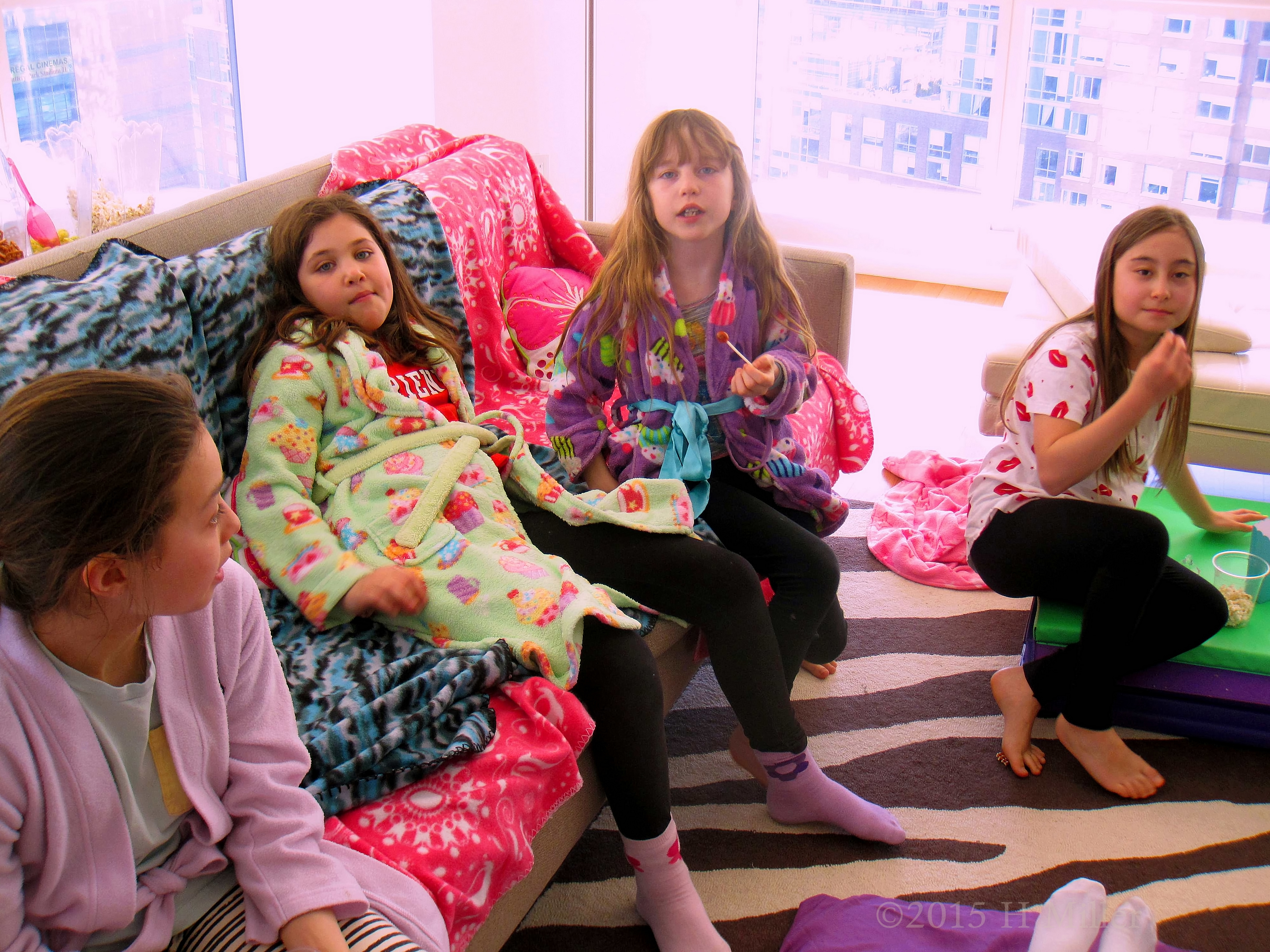 The Spa Party Guests Chilling Out, Enjoying The Peaceful Vibe. The Spa Party Guests Chilling Out, Enjoying The Peaceful Vibe.