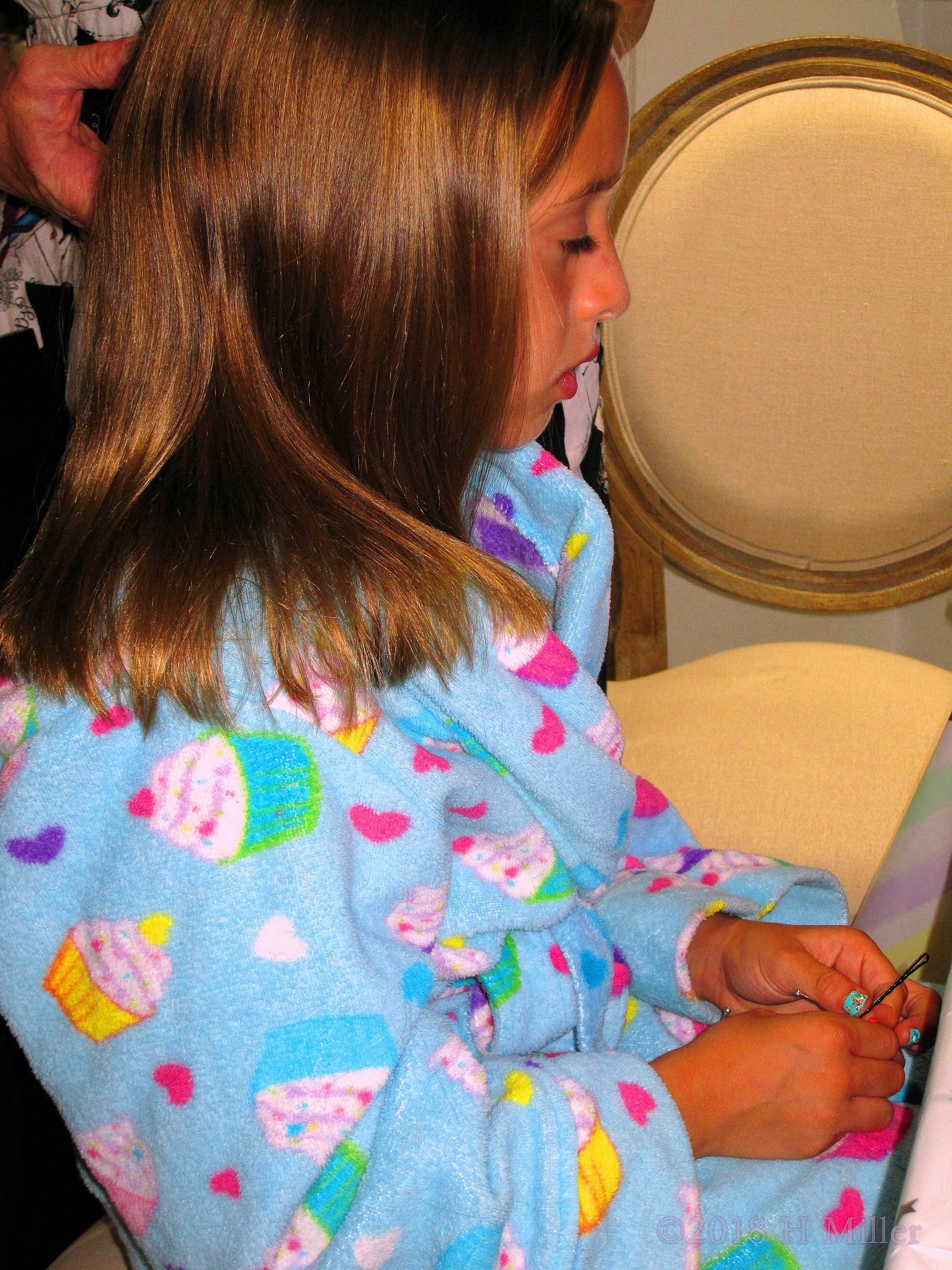 Olivia's Hair Styling Session In Progress! Olivia's Hair Styling Session In Progress!