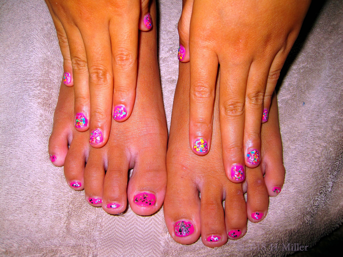 Colorful And Glittery Kids Manicure And Pedicure! 