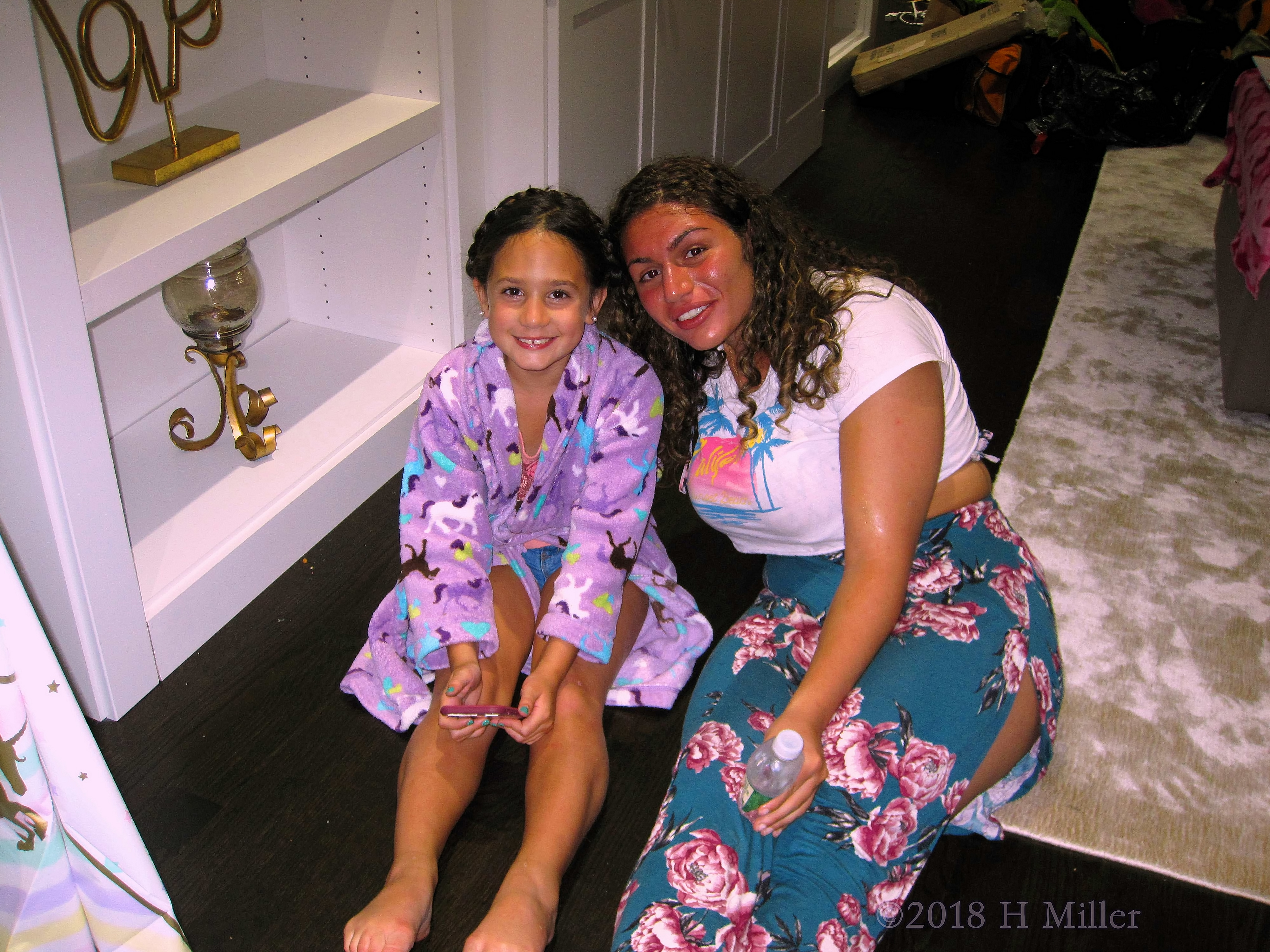 A Happy Smiling Picture From The Kids Spa Party! A Happy Smiling Picture From The Kids Spa Party!