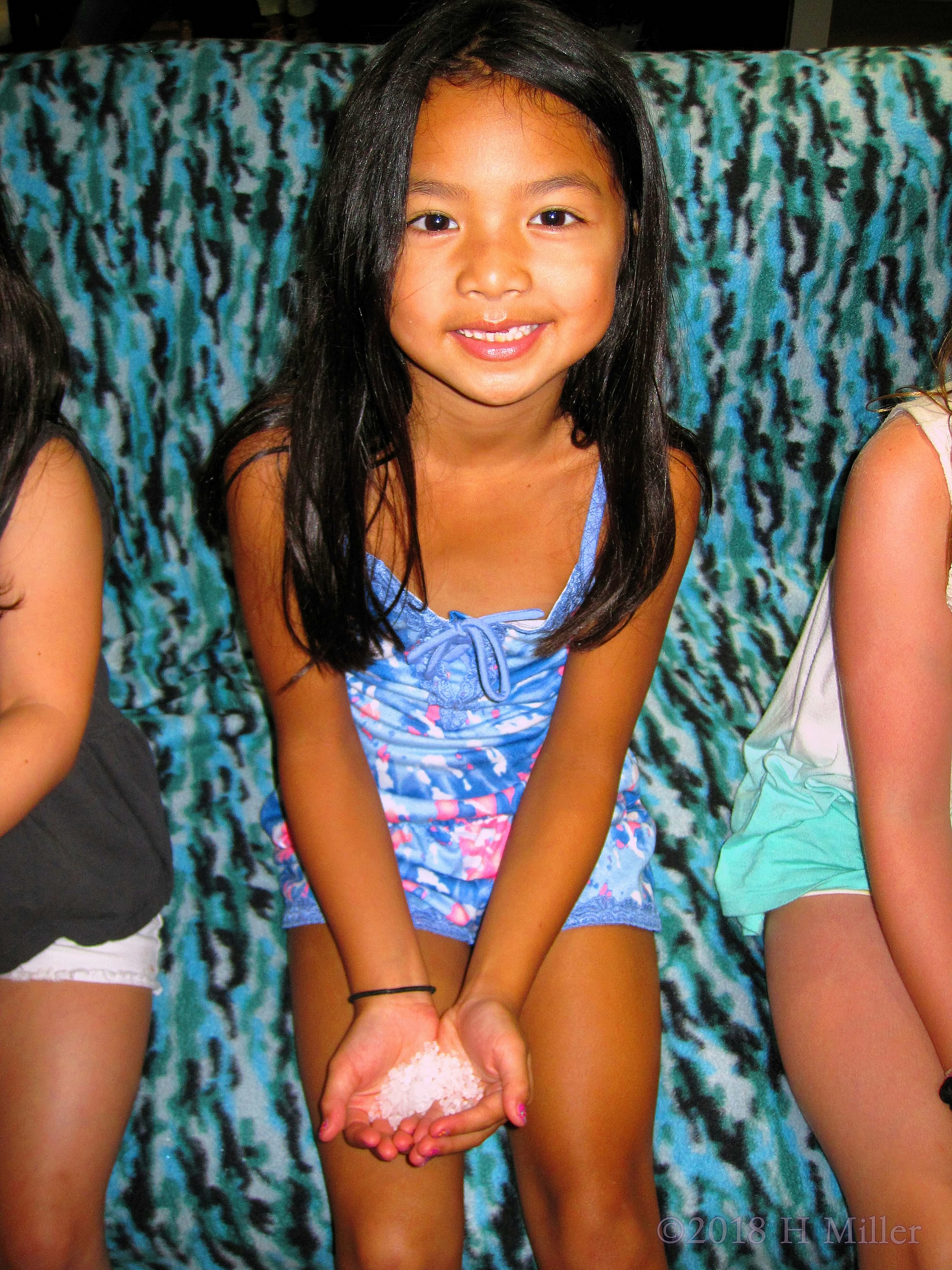 Handfull Of Salt For Cleansing And Therapeutic Effect During The Kids Pedi! Handfull Of Salt For Cleansing And Therapeutic Effect During The Kids Pedi!