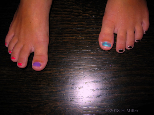 Super Cool Kids Pedi At The Spa Party. Super Cool Kids Pedi At The Spa Party.