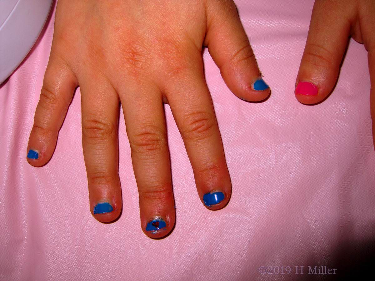 Cute Nail Art Red Featuring A Red Heart On Blue Background, With A Pretty Blue Kids Manicure! 