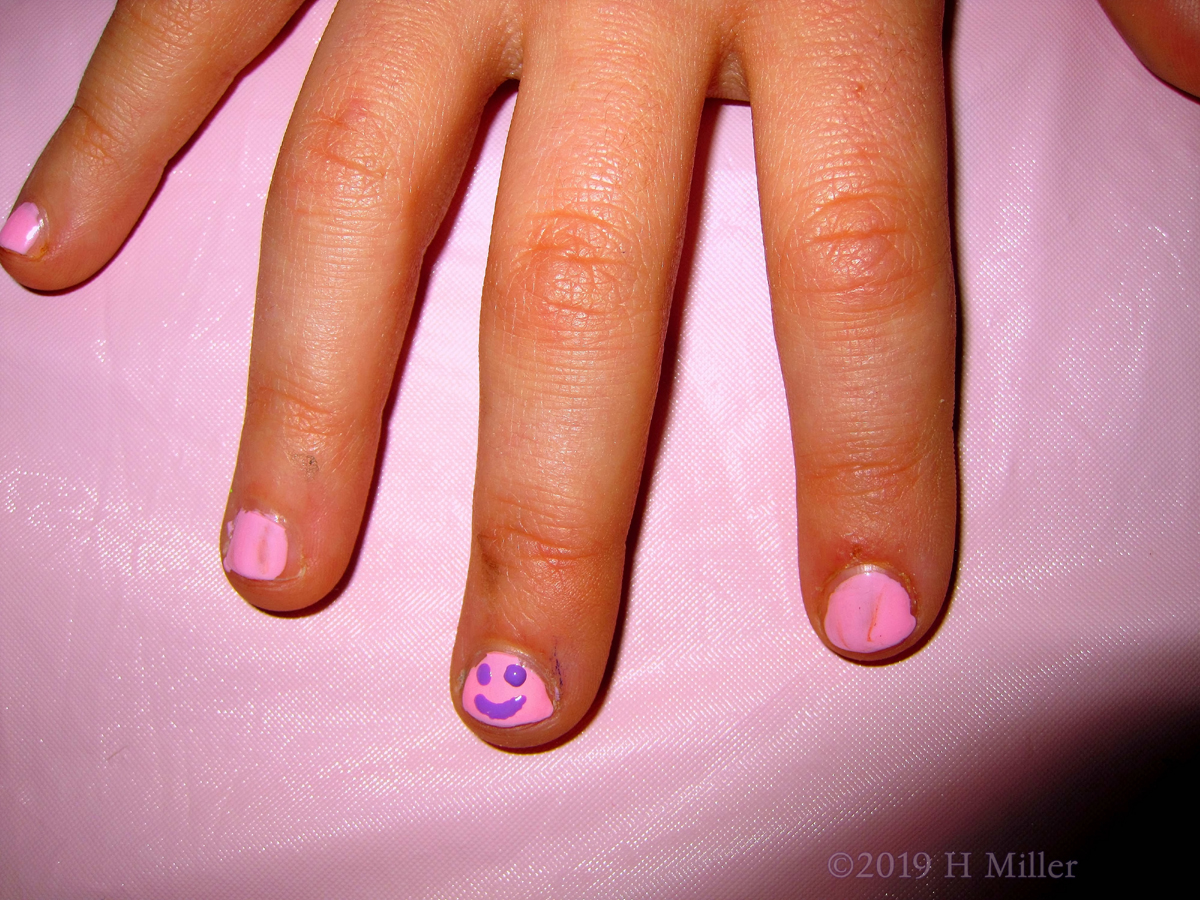 Lovely Nail Art At The Spa Party For This Girls Mani! 