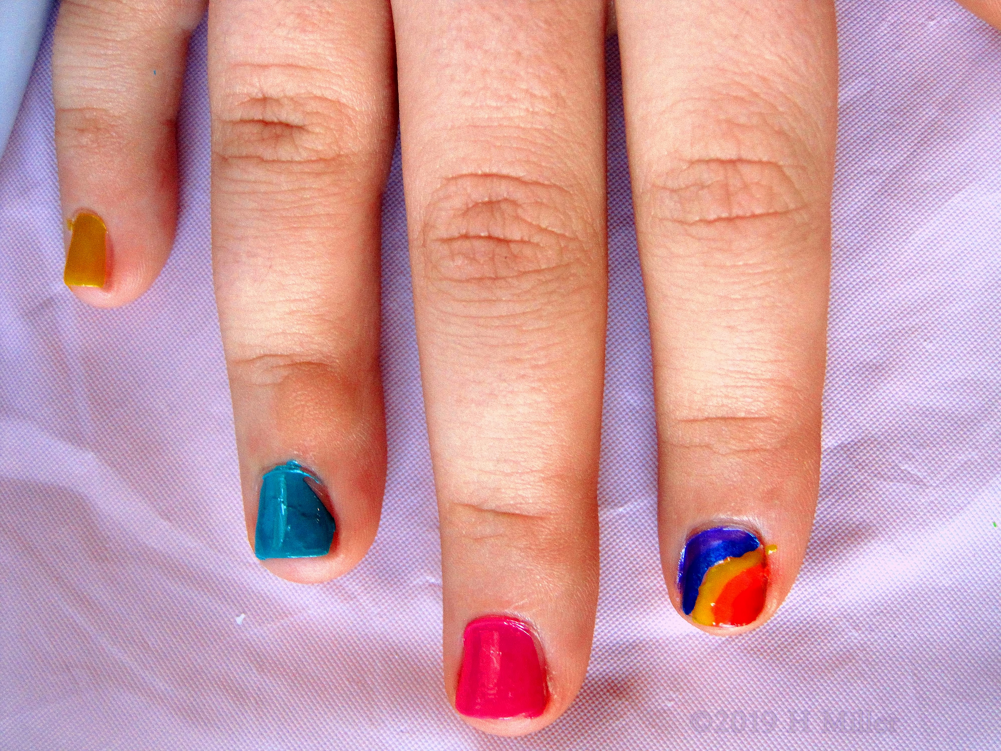 Pretty Girls Mani With Nail Art At The Spa Party For Girls! Pretty Girls Mani With Nail Art At The Spa Party For Girls!