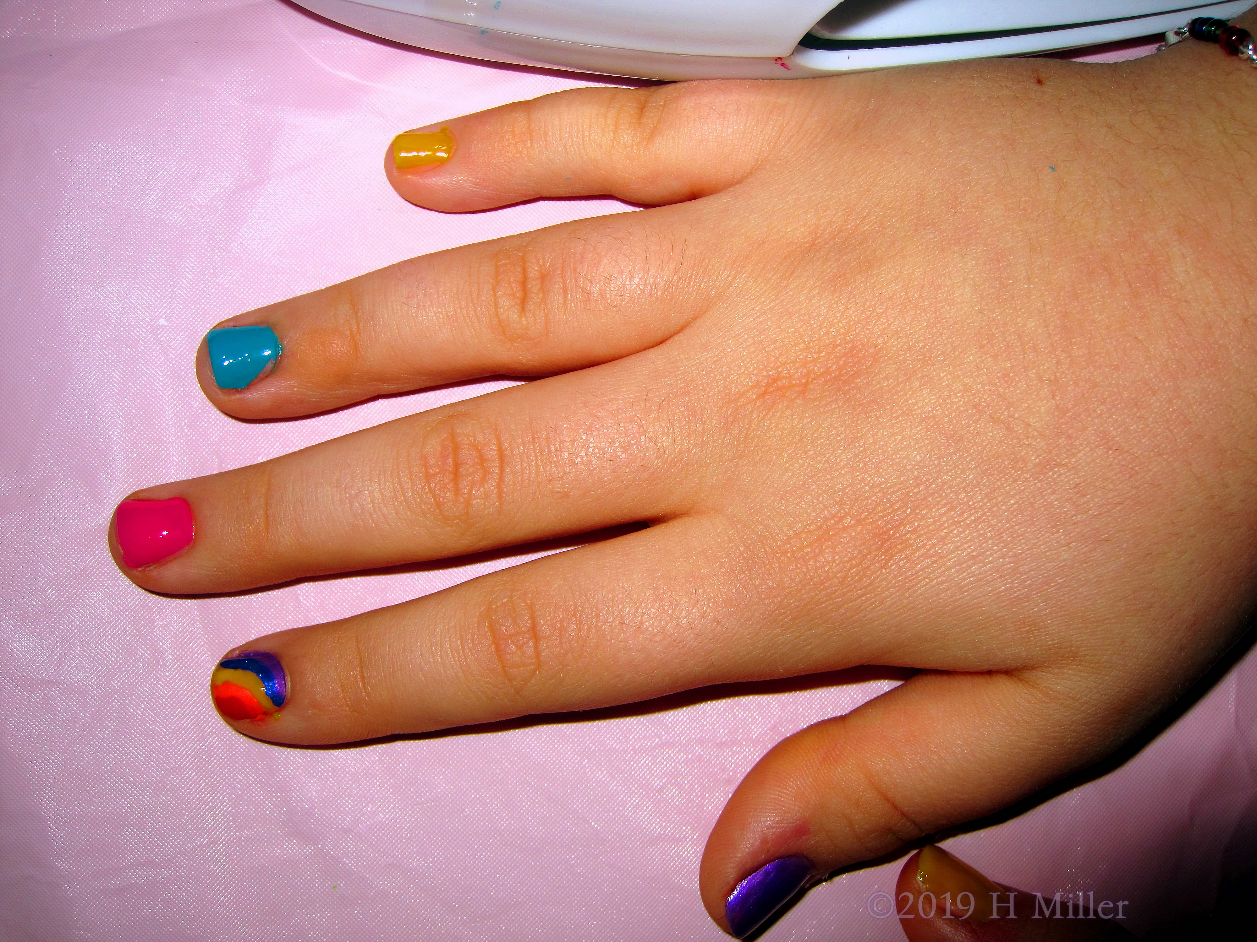 Wow! Look At This Gorgeous Kids Mani With Fantastic Rainbow Nail Art! Wow! Look At This Gorgeous Kids Mani With Fantastic Rainbow Nail Art!