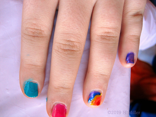 Showing Off Pretty Shiny Kids Mani With Awesome Nail Art! Showing Off Pretty Shiny Kids Mani With Awesome Nail Art!