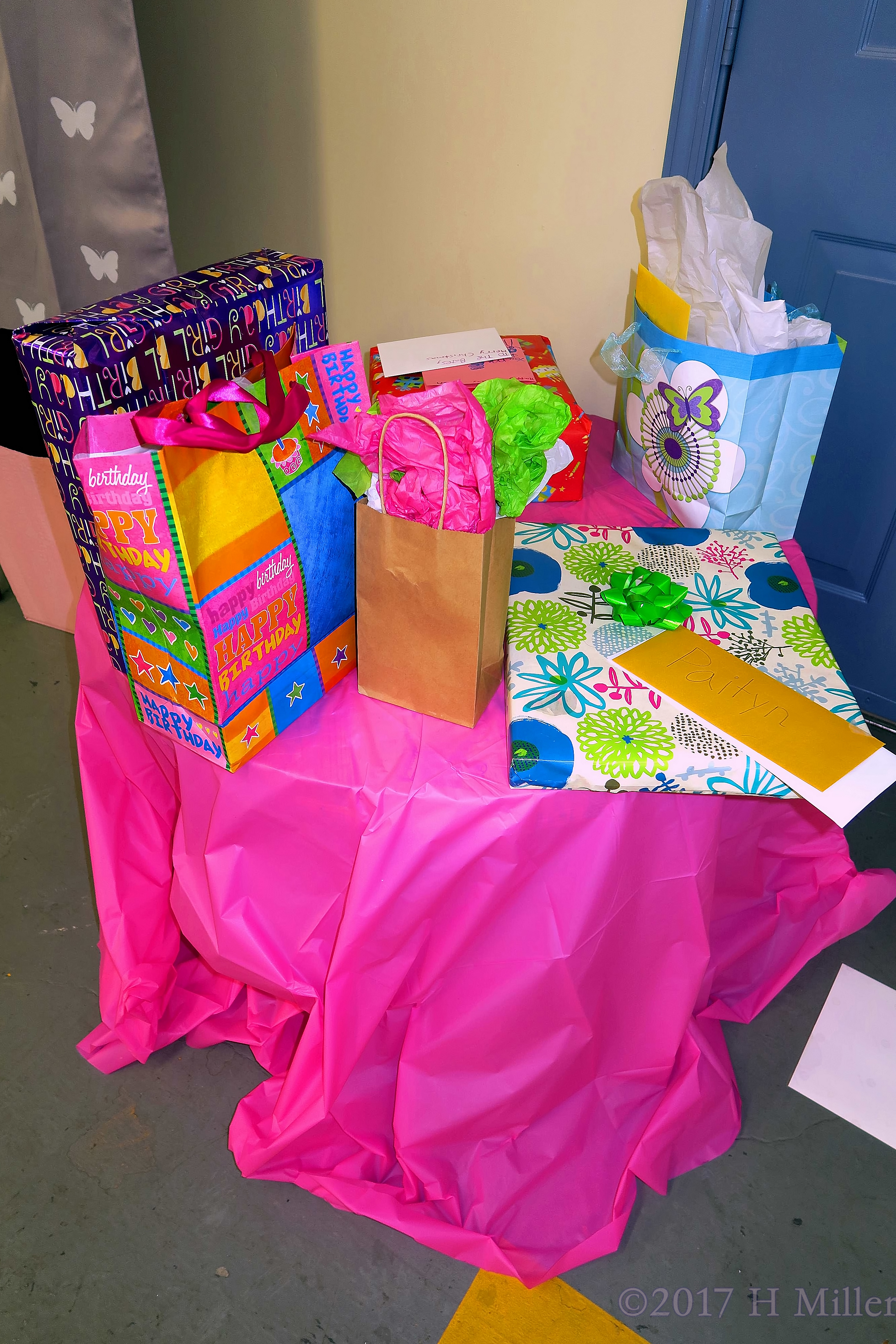 Gift Bags And More For The Kids Party! Gift Bags And More For The Kids Party!