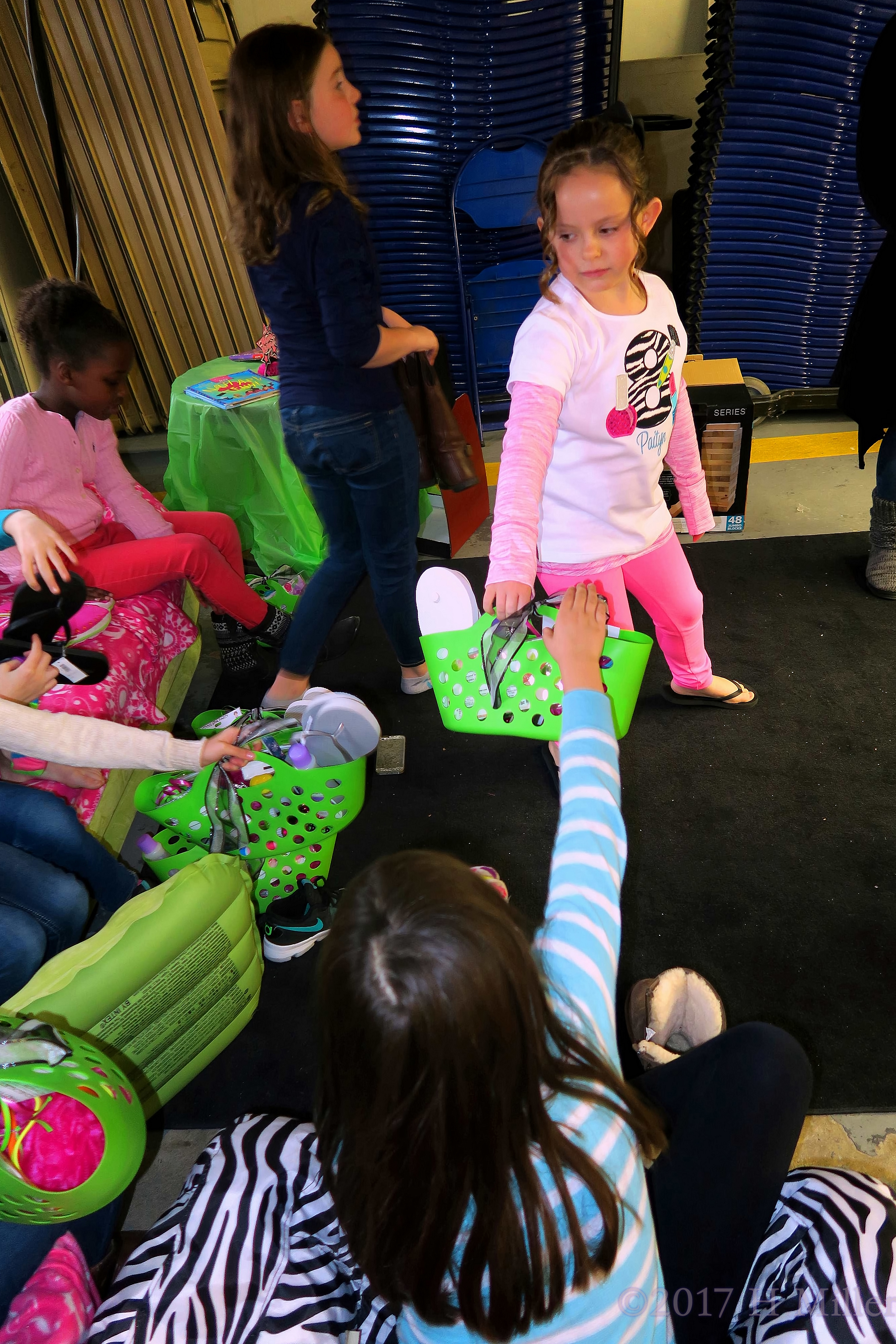 Paityn Handing Out Kids Spa Goodie Bags Paityn Handing Out Kids Spa Goodie Bags
