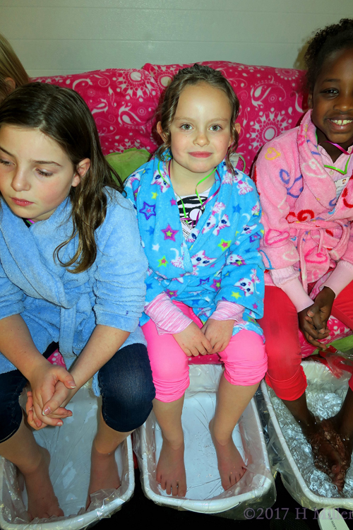 Wow... Definitely Needed That Relaxing Kids Pedi Foot Soak Wow... Definitely Needed That Relaxing Kids Pedi Foot Soak