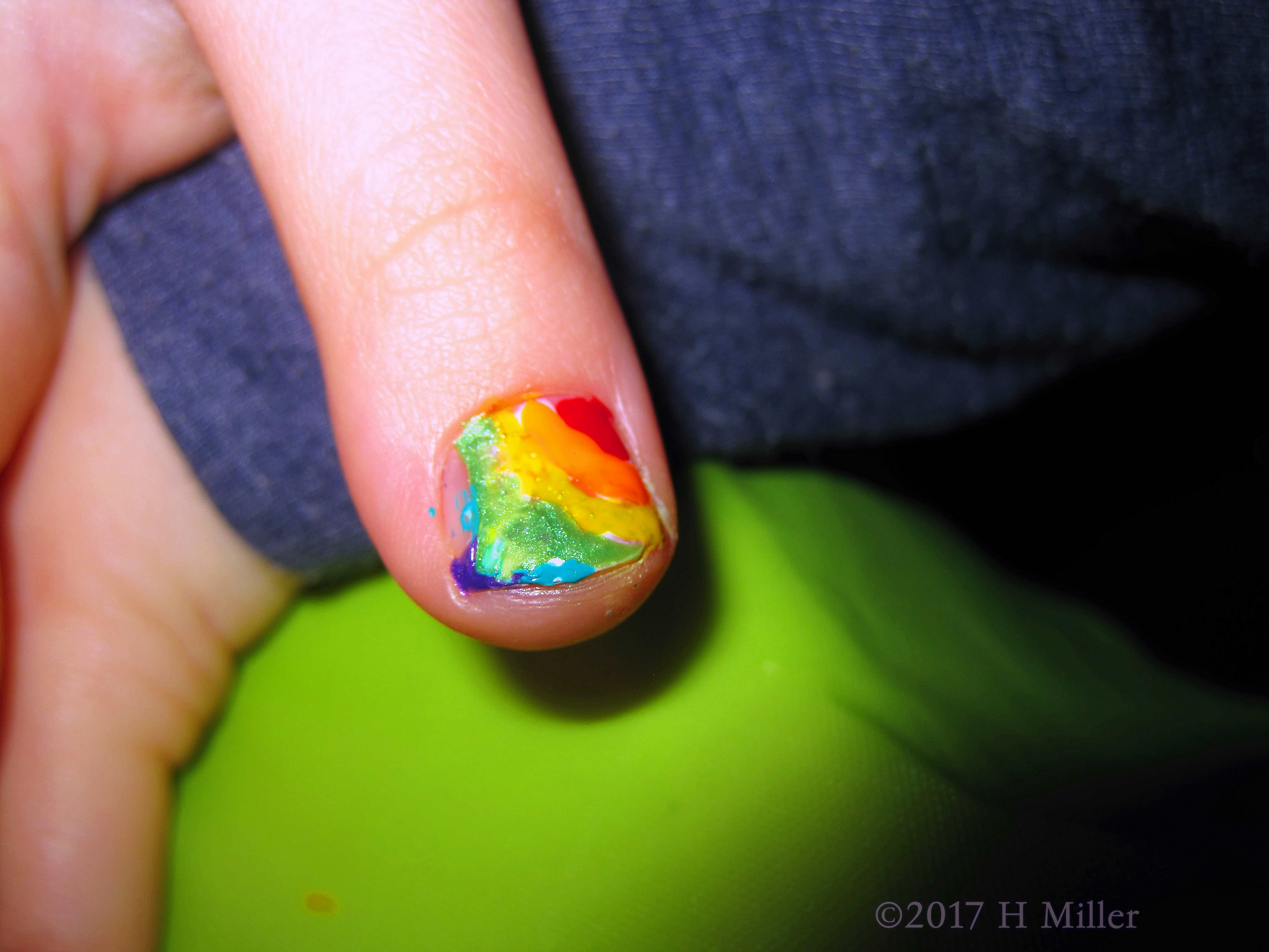 Beautiful Rainbow Nail Art 