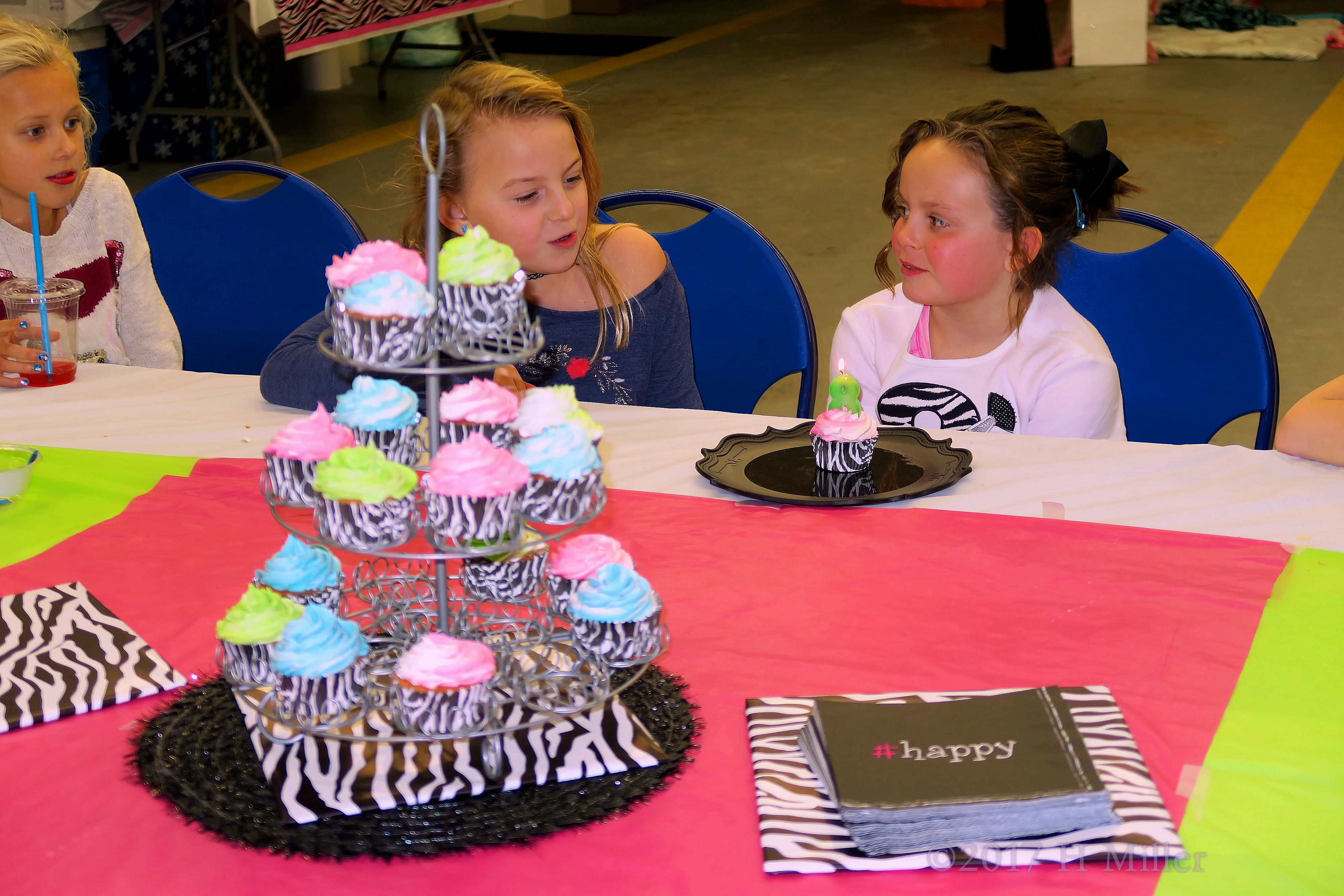 The Kids Spa Cupcake Stand Looks Delicious The Kids Spa Cupcake Stand Looks Delicious