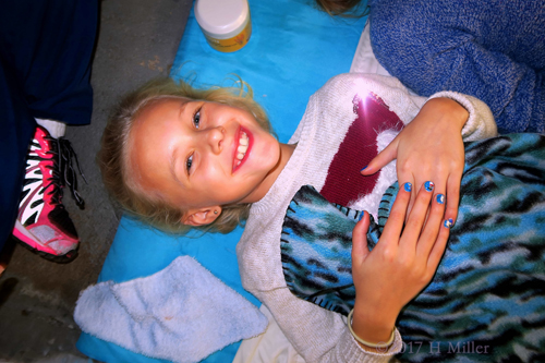 After Kids Facial Glow! After Kids Facial Glow!