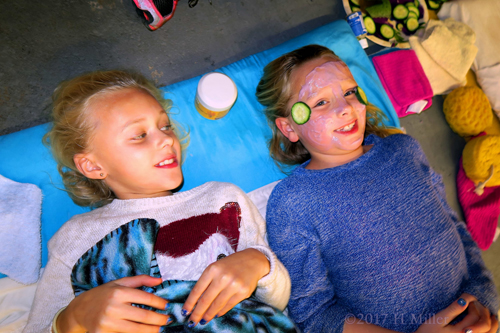 Is The Kids Spa Birthday Complete Without A Fun Girls Facial And Falling Cukes! Is The Kids Spa Birthday Complete Without A Fun Girls Facial And Falling Cukes!