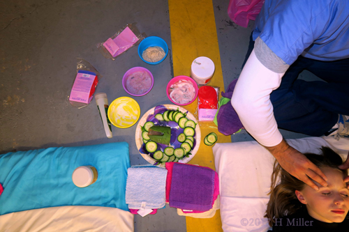 Neat Collection Of Natural And Healthy Girls Facial Ingredients Neat Collection Of Natural And Healthy Girls Facial Ingredients