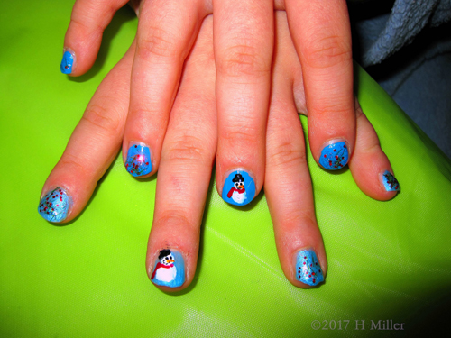 Snowman Nail Art With Glitter Snow ! Snowman Nail Art With Glitter Snow !