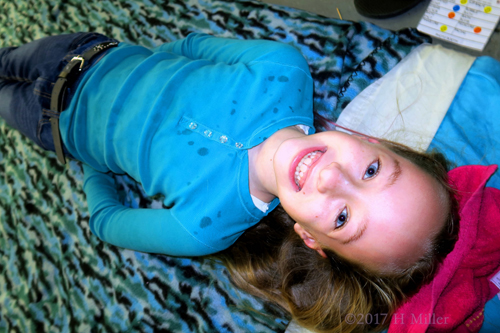 The Time Just Passes By When You're Having Fun, Especially When You're Getting A Kids Facial! The Time Just Passes By When You're Having Fun, Especially When You're Getting A Kids Facial!