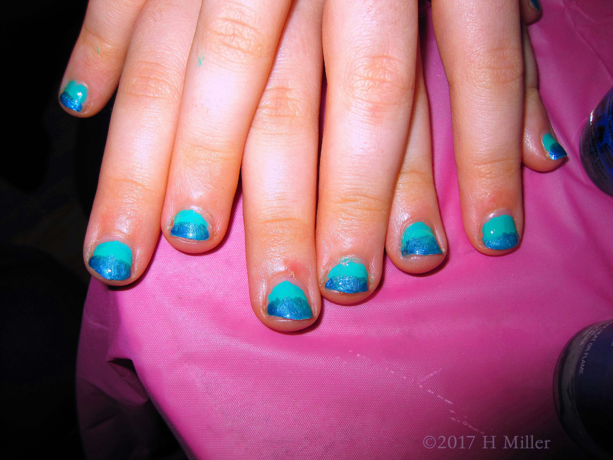 Sea Green And Glittery Blue, Lovely Ombre Girls Nail Design.