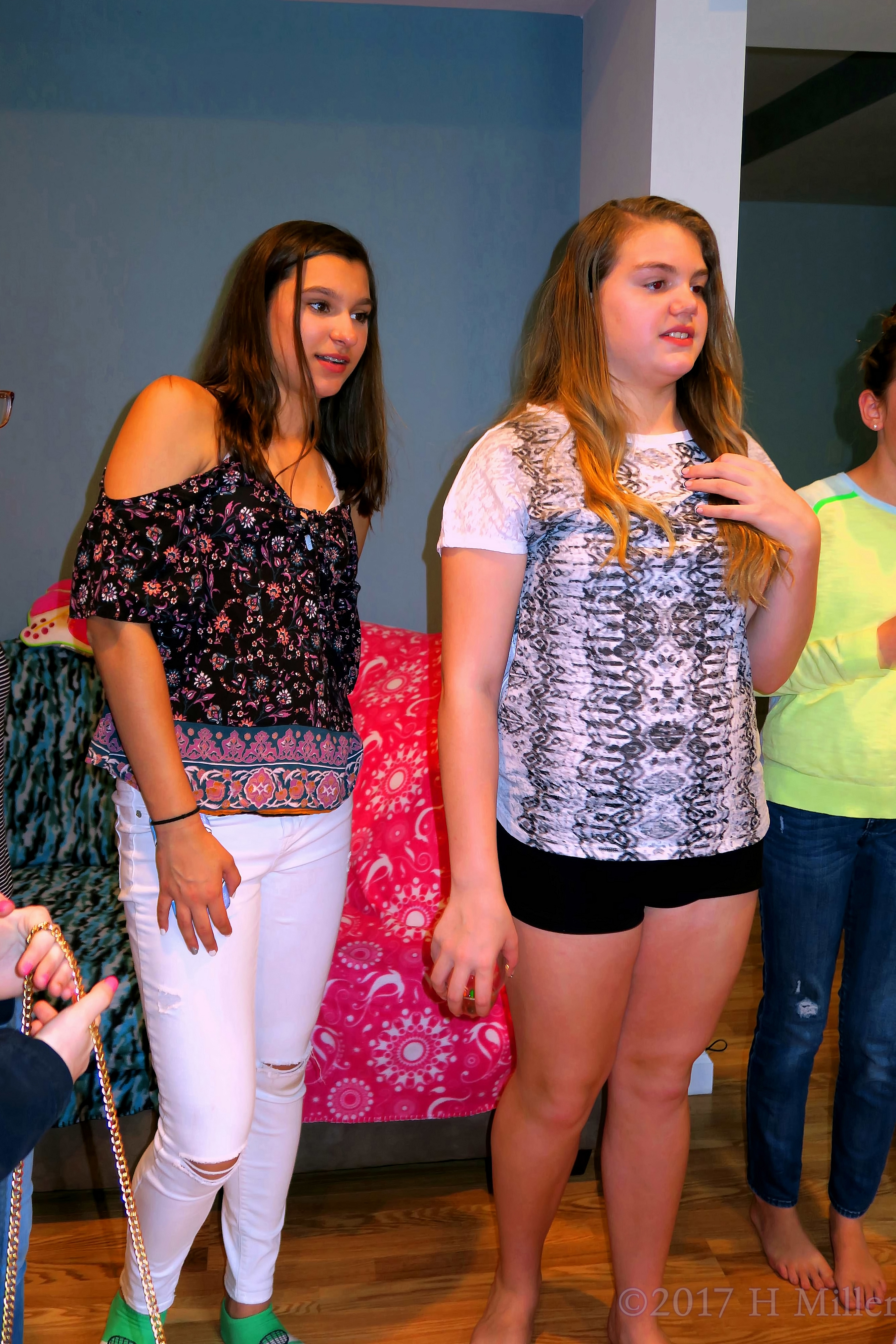 Looking For Their Favorite Design And Colour For The Spa Robes! Looking For Their Favorite Design And Colour For The Spa Robes!