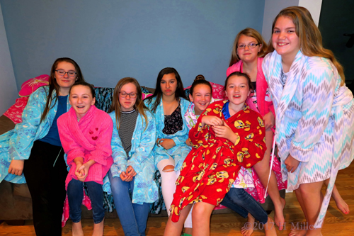 The Birthday Girl Poses With Her Friends At The Spa Party For Girls! The Birthday Girl Poses With Her Friends At The Spa Party For Girls!