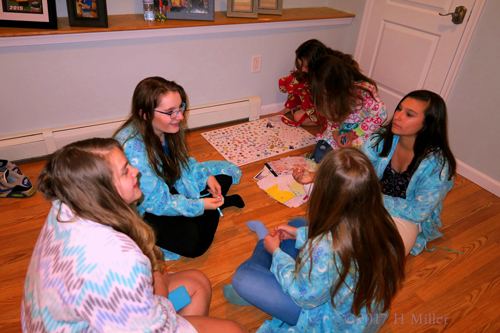 The Girls Hanging Out At The Spa Birthday Card Activity Area!