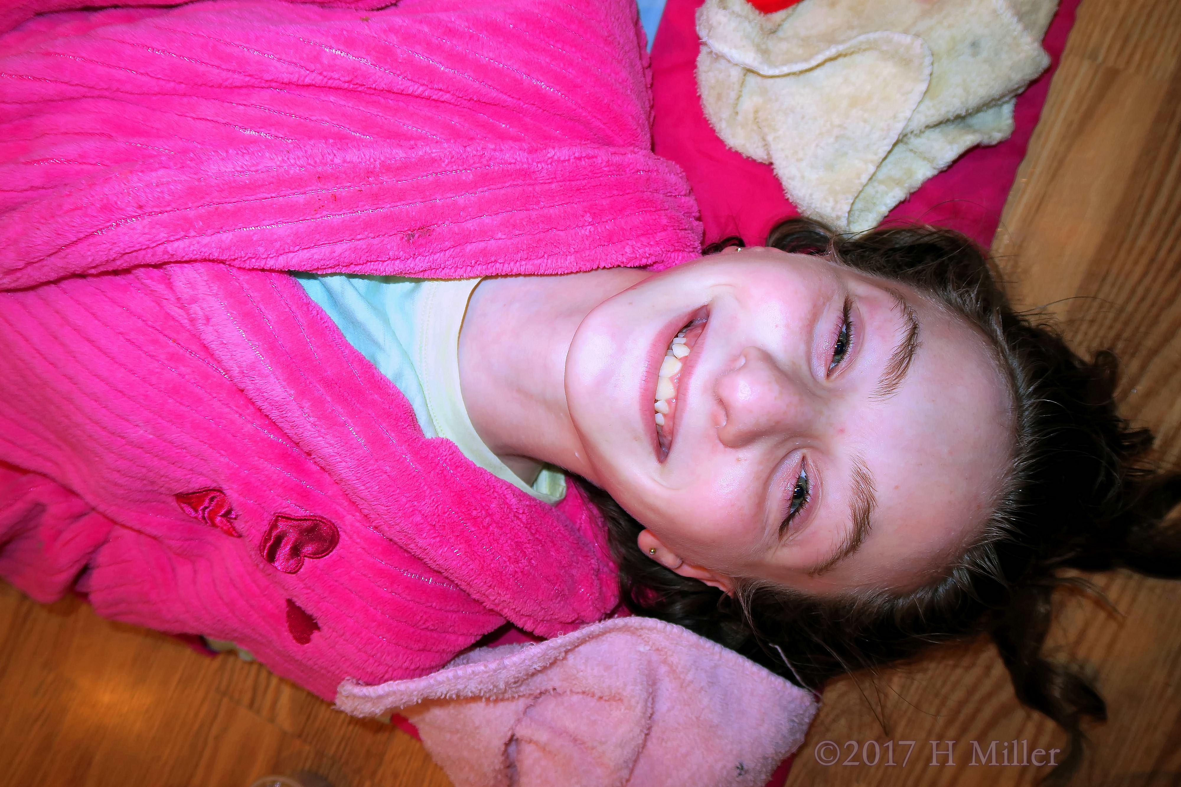 When She Smiles Wide, Ready For Kids Facials! When She Smiles Wide, Ready For Kids Facials!