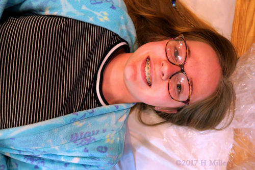 A Picture Before The Kids Facial Activity! A Picture Before The Kids Facial Activity!