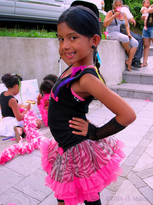 Looking Fab In Her Home Girls Spa Hair Extensions And Zebra Skirt Looking Fab In Her Home Girls Spa Hair Extensions And Zebra Skirt