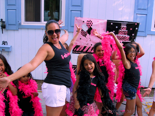 Mom And Girls Looking Fabulous