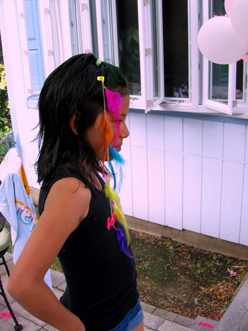 Super Cute Rainbow Hair Feathers For Girls Super Cute Rainbow Hair Feathers For Girls