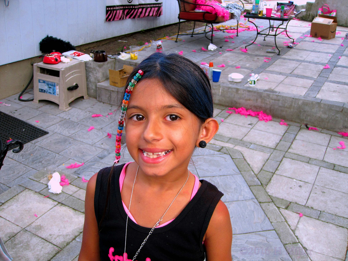 Awesome Kids Hair Glitter And Beads!