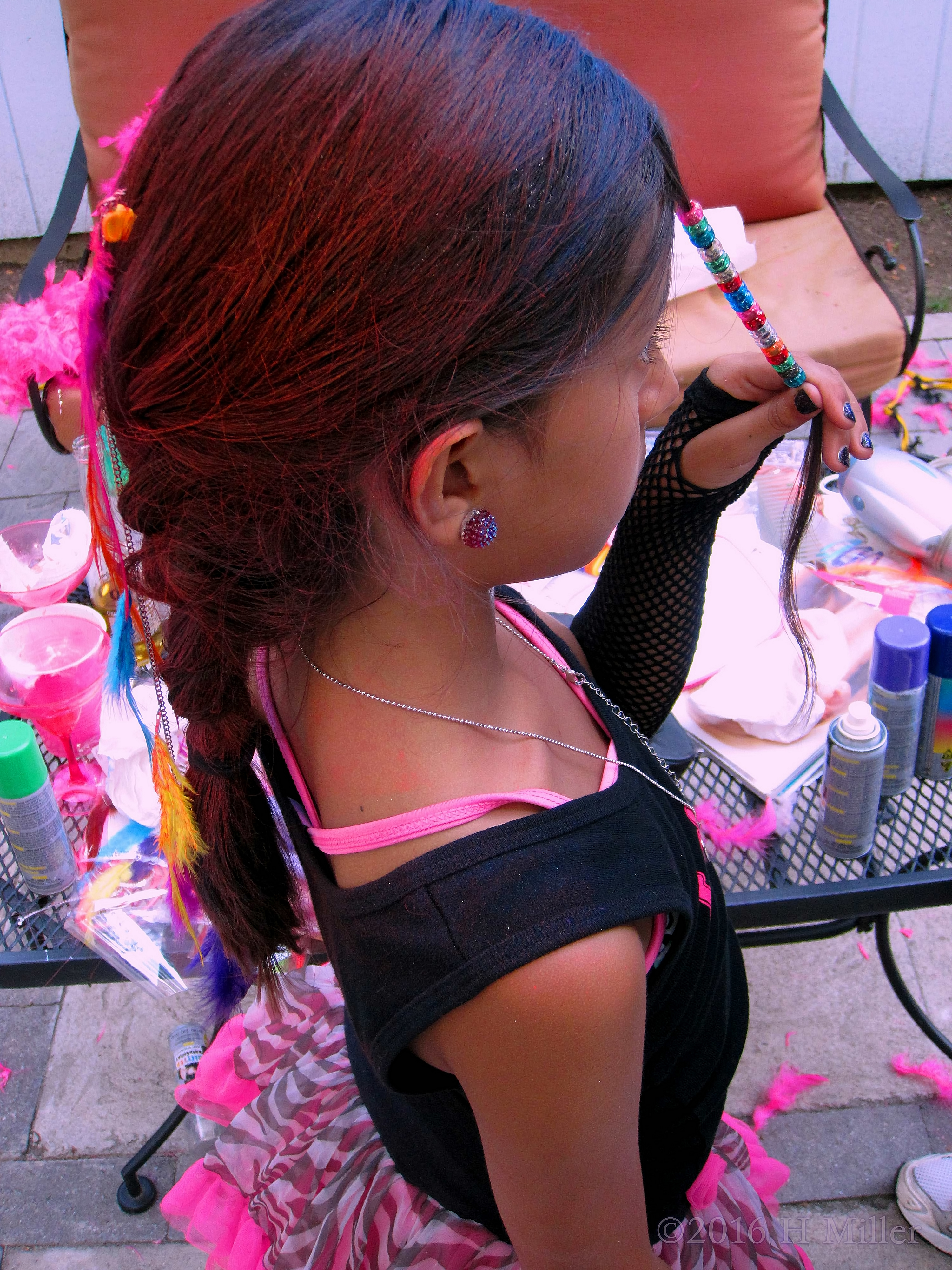Kids Temporary Hair Dye And Beads. Kids Temporary Hair Dye And Beads.
