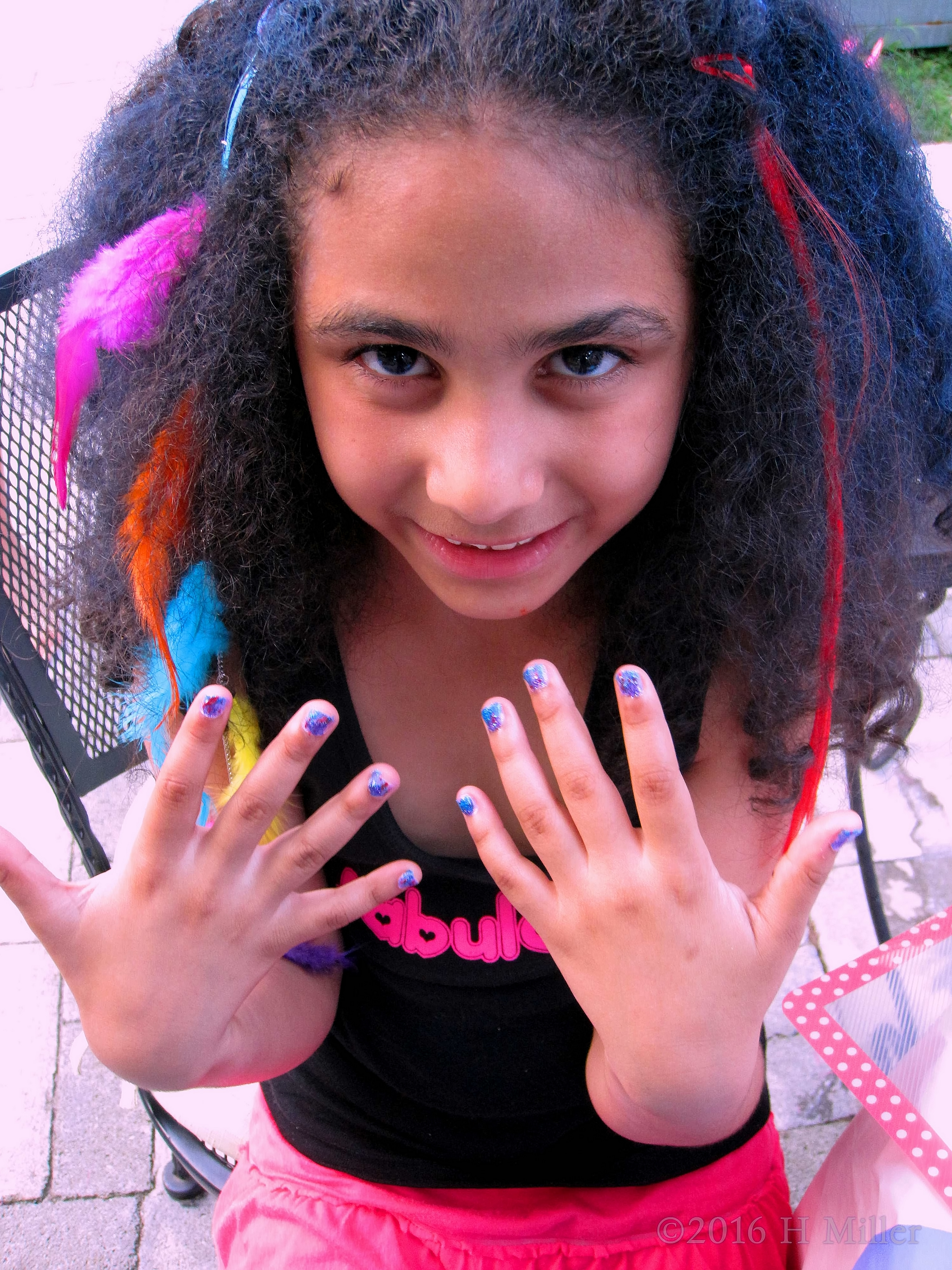Looking Cute With Her Kids Home Spa Hairstyle And Mani Looking Cute With Her Kids Home Spa Hairstyle And Mani