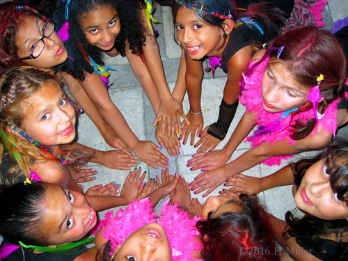 Adorable Kids Manis And Hairstyles For All!