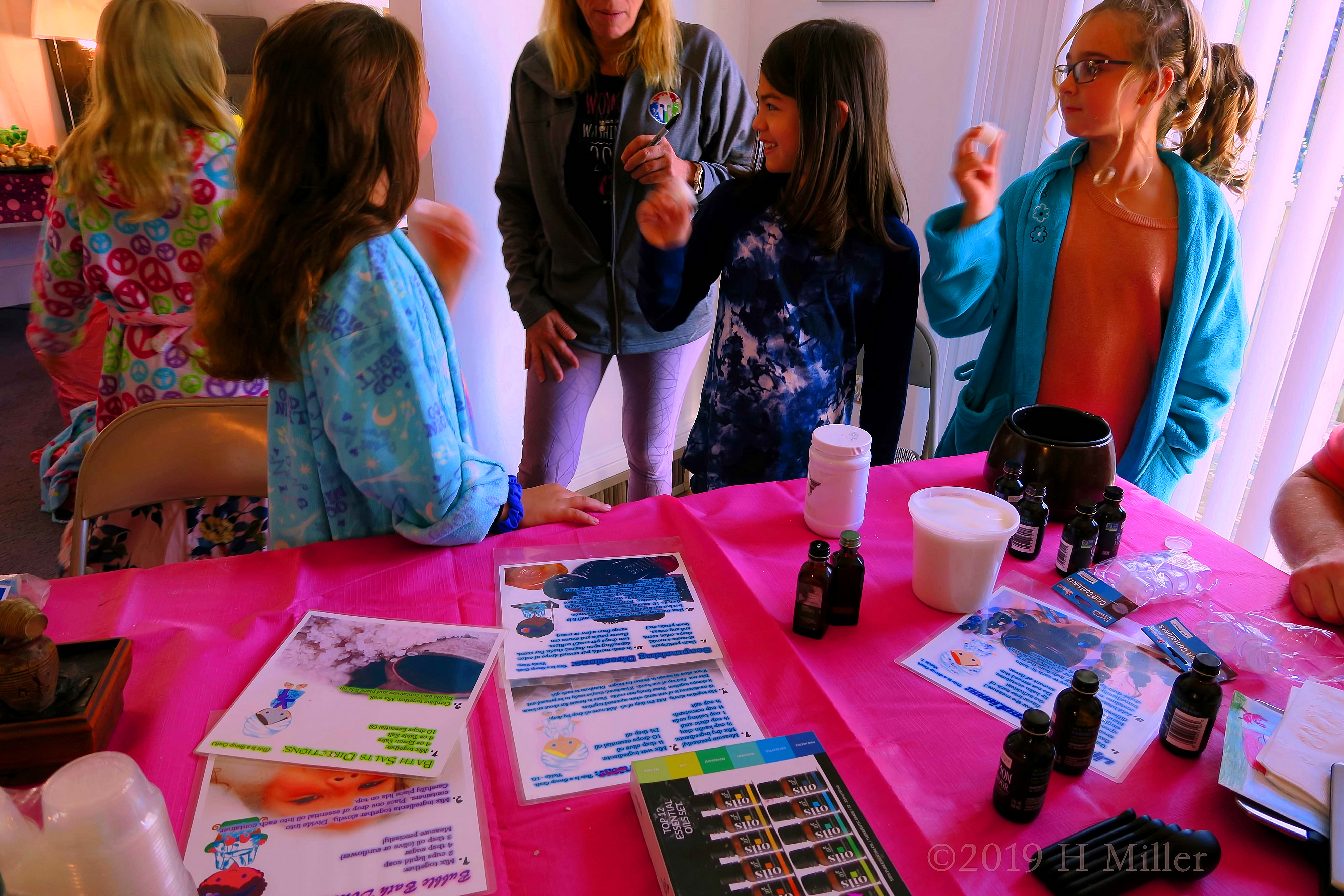 Spa Party For Girls For Peyton In 2019 Spa Party For Girls For Peyton In 2019