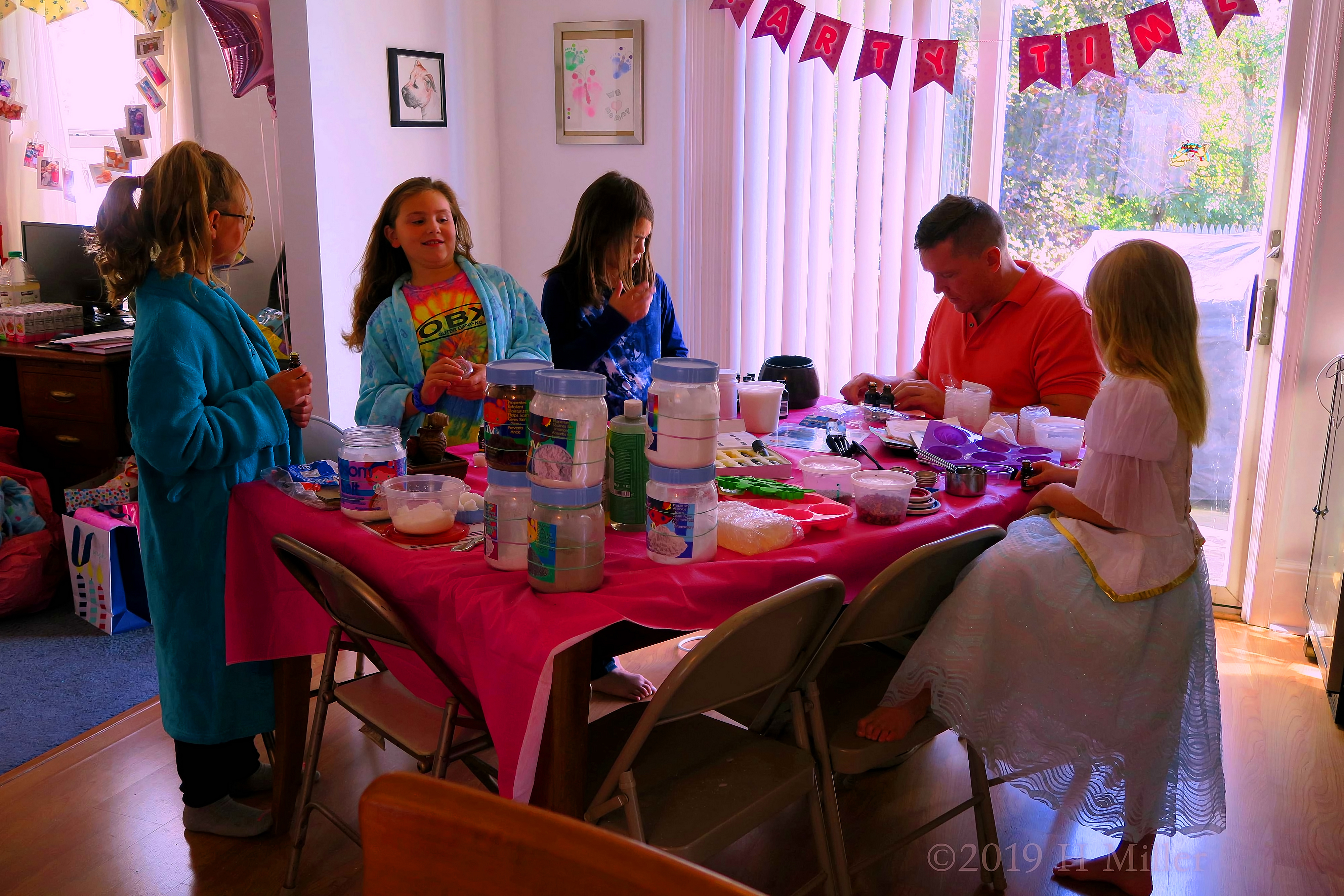 Spa Party For Girls For Peyton In 2019 Spa Party For Girls For Peyton In 2019