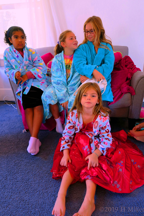 Spa Party For Girls For Peyton In 2019 Spa Party For Girls For Peyton In 2019