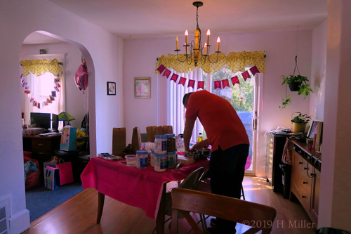 Spa Party For Girls For Peyton In 2019 Spa Party For Girls For Peyton In 2019