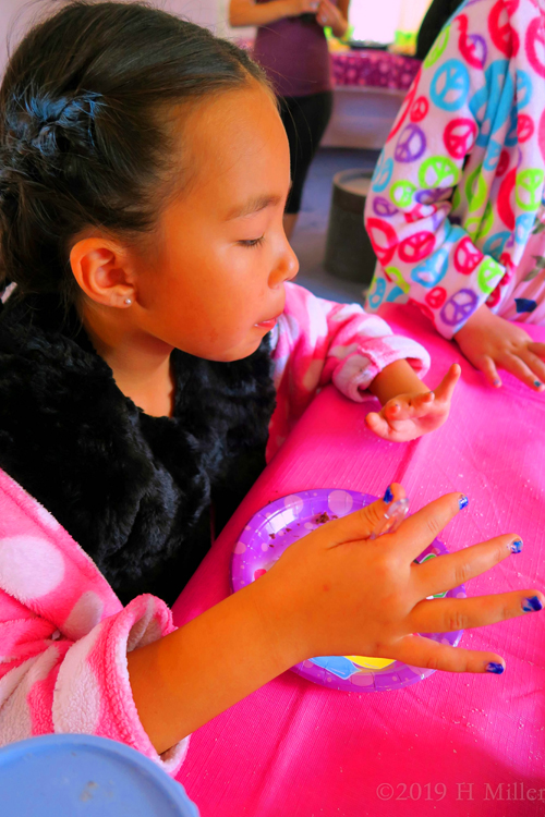 Spa Party For Girls For Peyton In 2019 Spa Party For Girls For Peyton In 2019