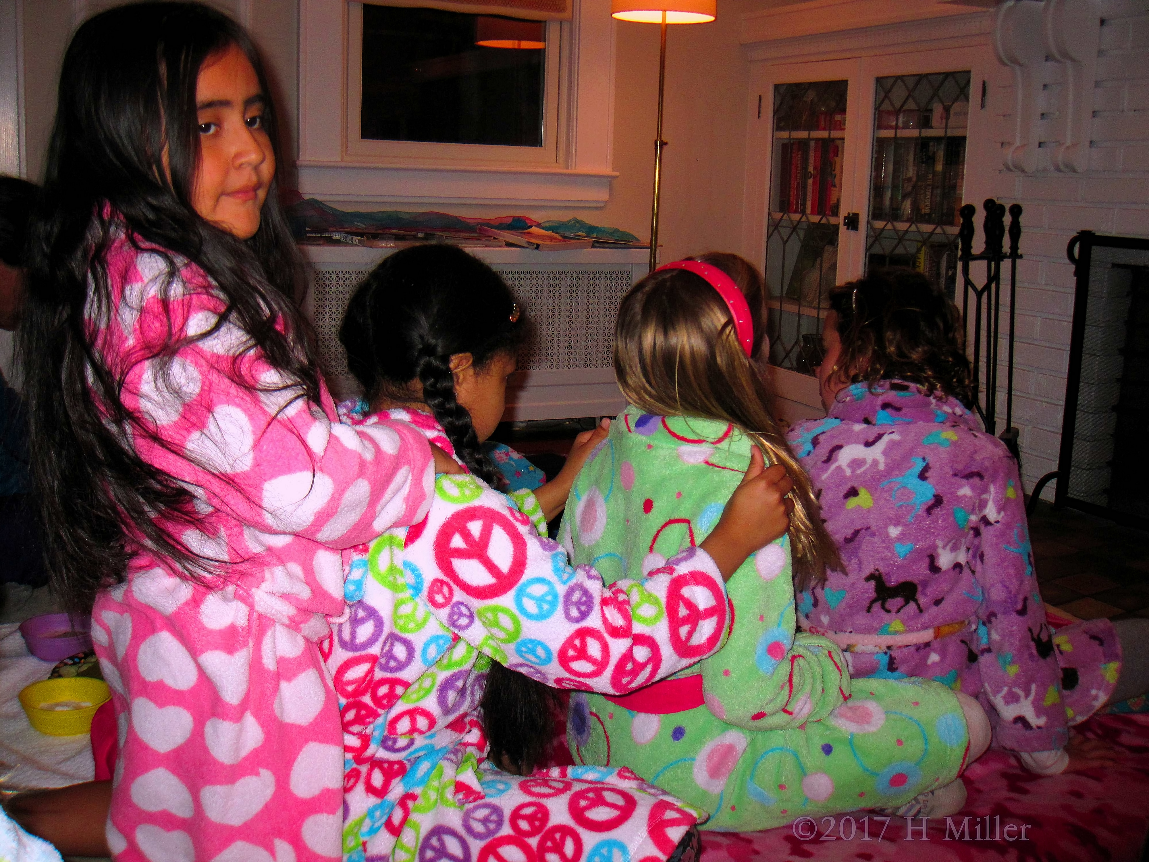 Having Fun With Friends, Giving Each Other Kids Massages! Having Fun With Friends, Giving Each Other Kids Massages!