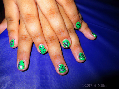Kids Nail Art Nails On Nails Manicure Photo. Kids Nail Art Nails On Nails Manicure Photo.