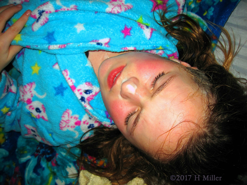 Stress Buster Spa Facial For Girls! Stress Buster Spa Facial For Girls!