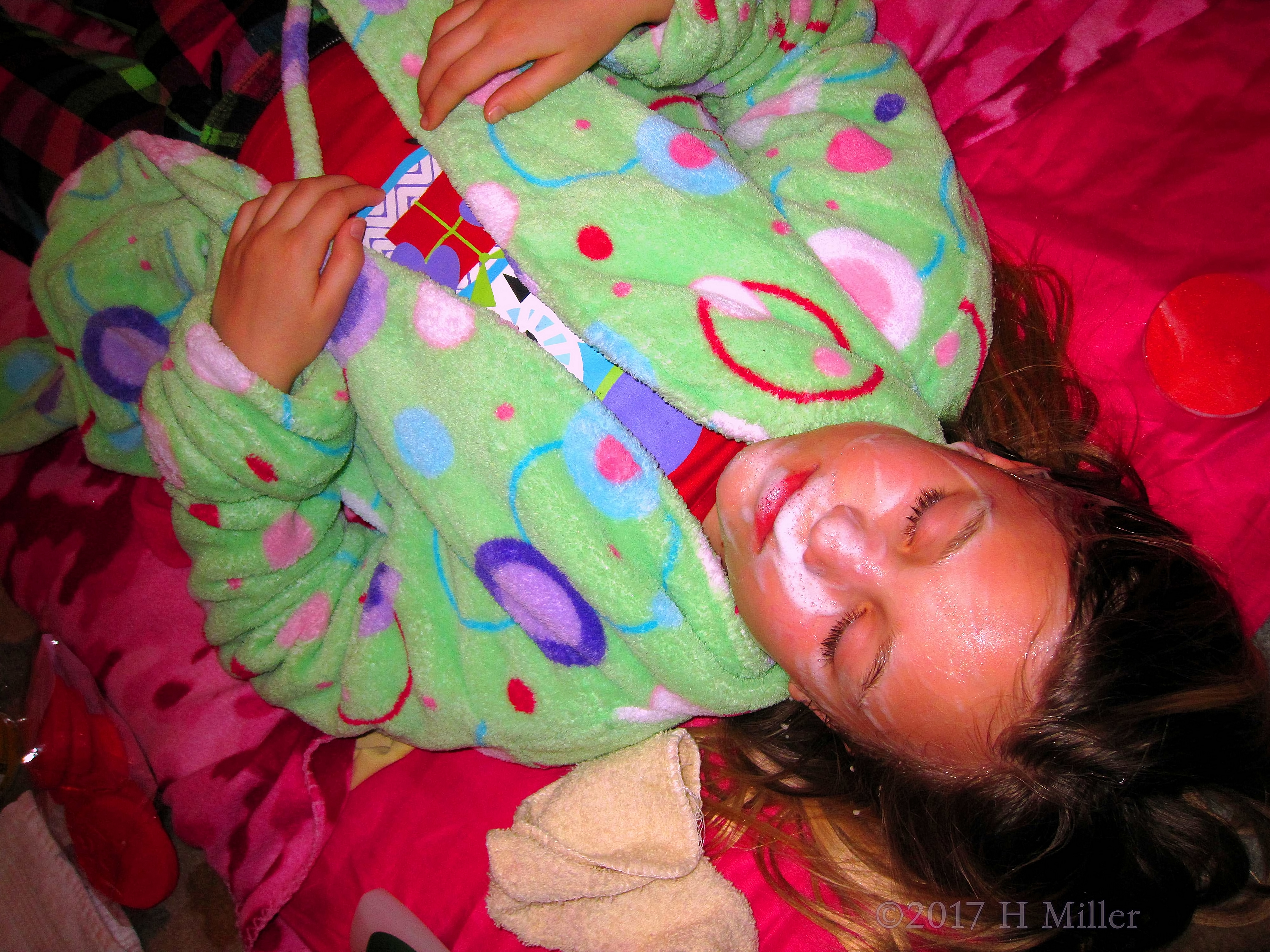 First Layer Of The Kids Facial Masque. First Layer Of The Kids Facial Masque.