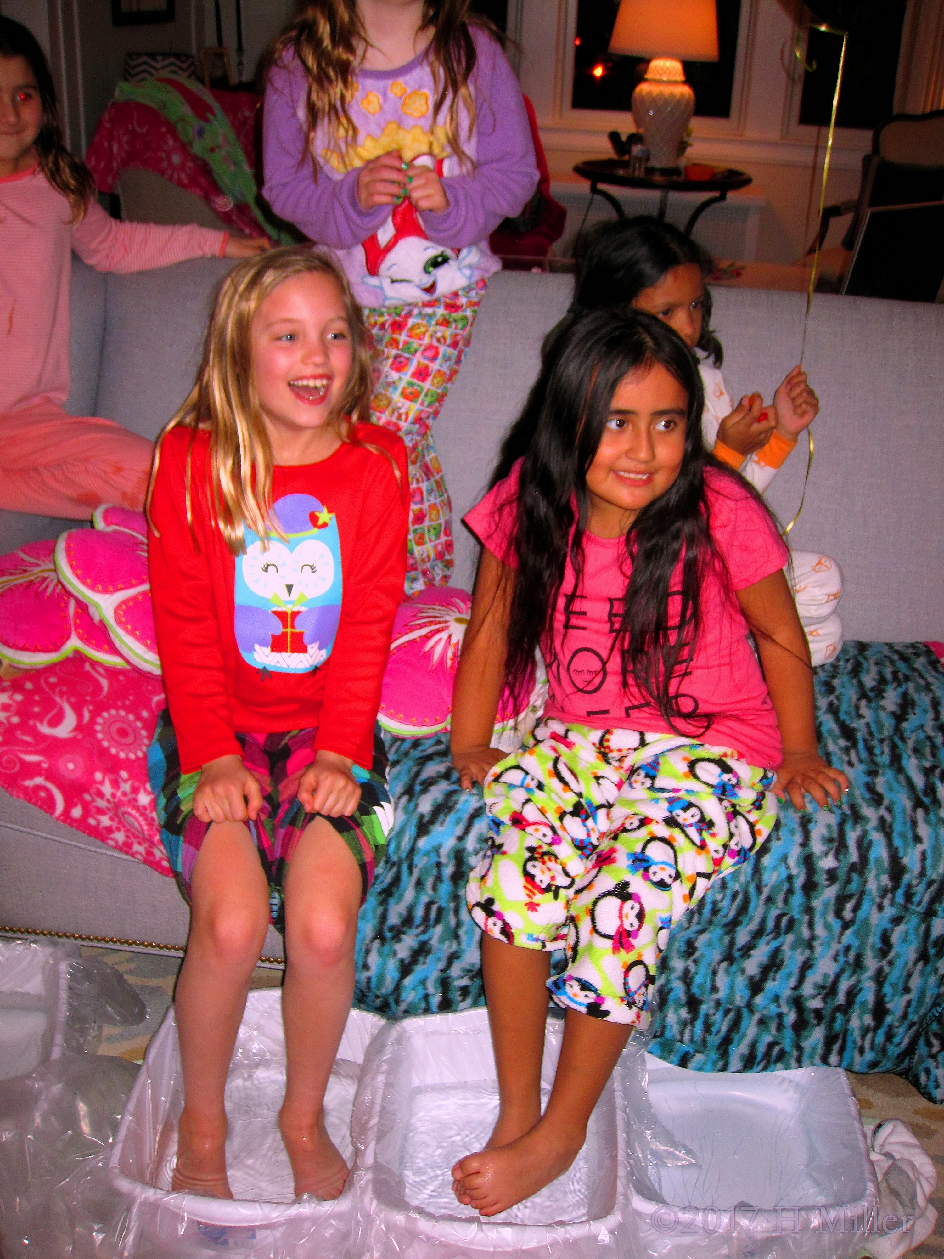 Relax With A Warm Kids Pedi Foot Soak Relax With A Warm Kids Pedi Foot Soak