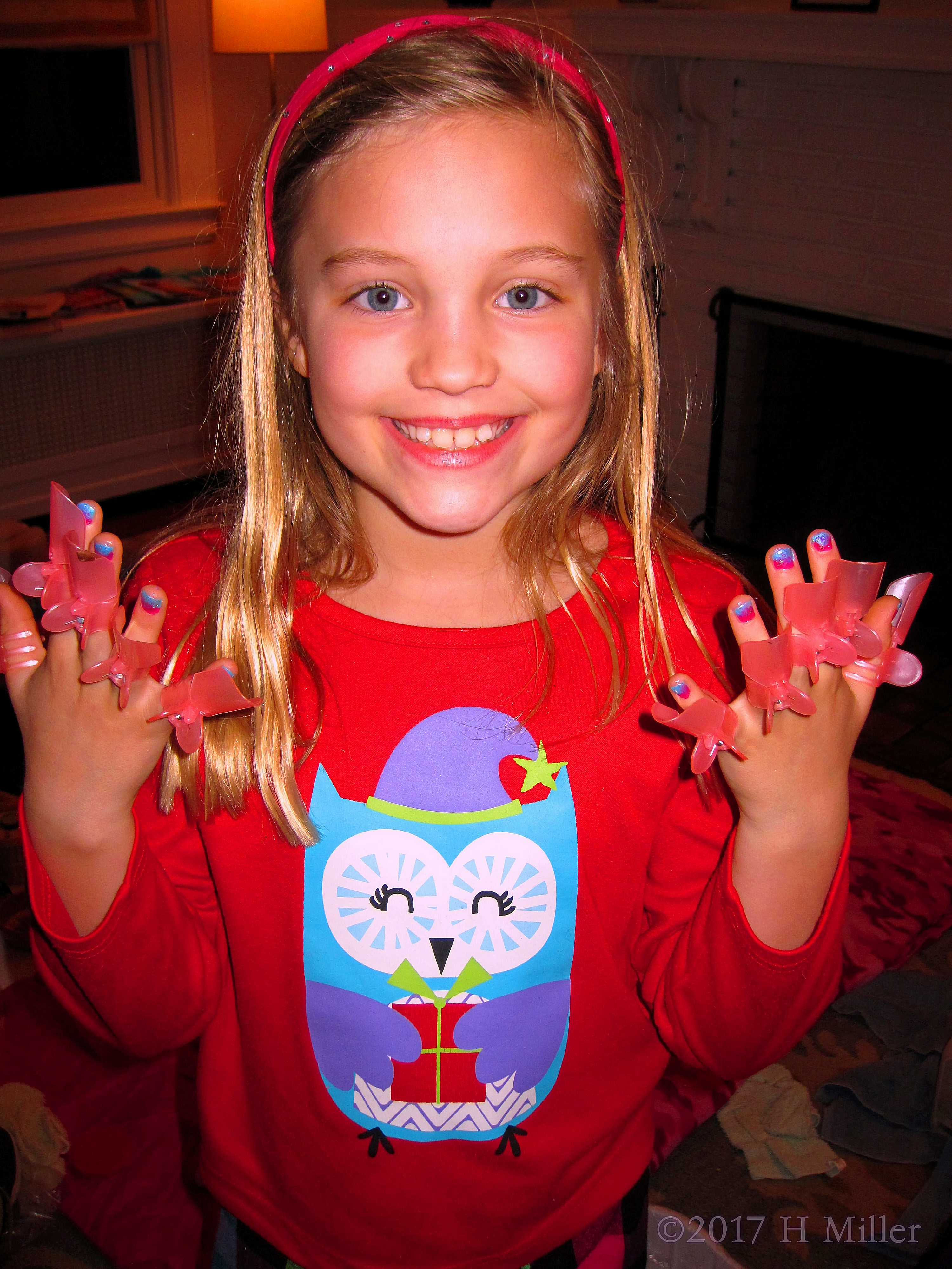 These Nail Protectors Are Really Handy For Protecting Her Kids Mani These Nail Protectors Are Really Handy For Protecting Her Kids Mani